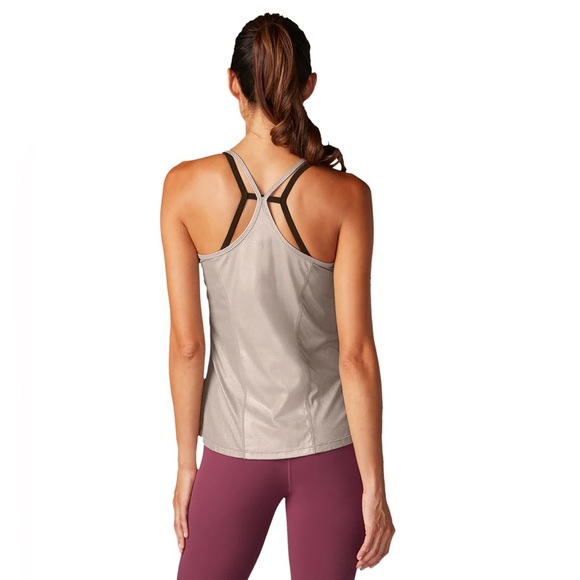 ✨NWT Tavi Ribbed Yoga Tank in metallic size XS - Picture 4 of 7